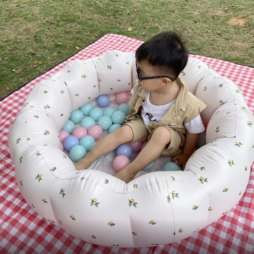 Piscina Inflable de Pelotas para Bebé con 50 Pelotitas